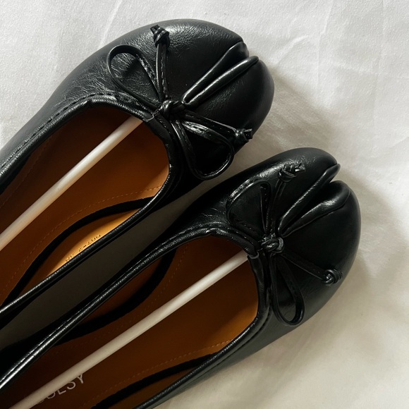 Raboesy Tabi Flats - Picture 9 of 10